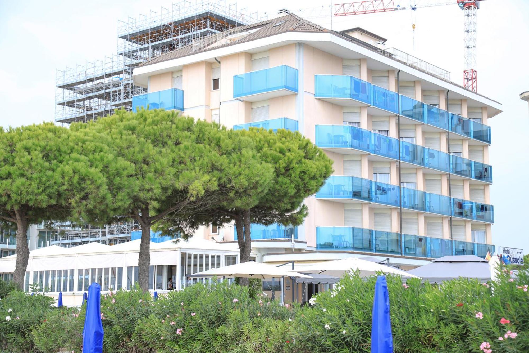 Hotel La Bussola Τζεσόλο Λίντο Εξωτερικό φωτογραφία