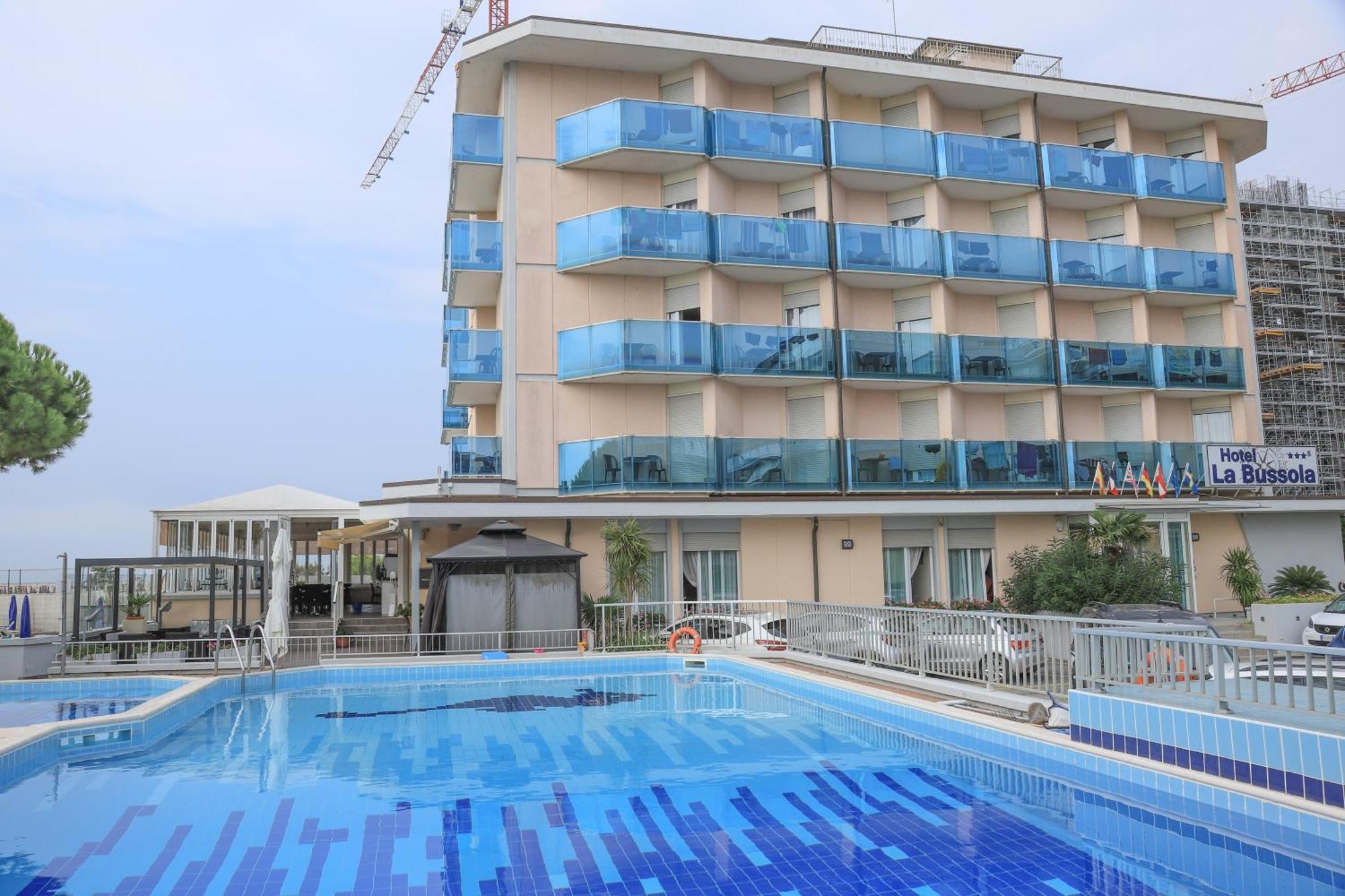 Hotel La Bussola Τζεσόλο Λίντο Εξωτερικό φωτογραφία