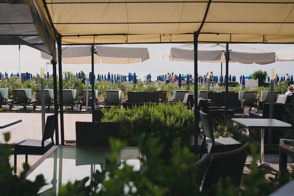 Hotel La Bussola Τζεσόλο Λίντο Εξωτερικό φωτογραφία