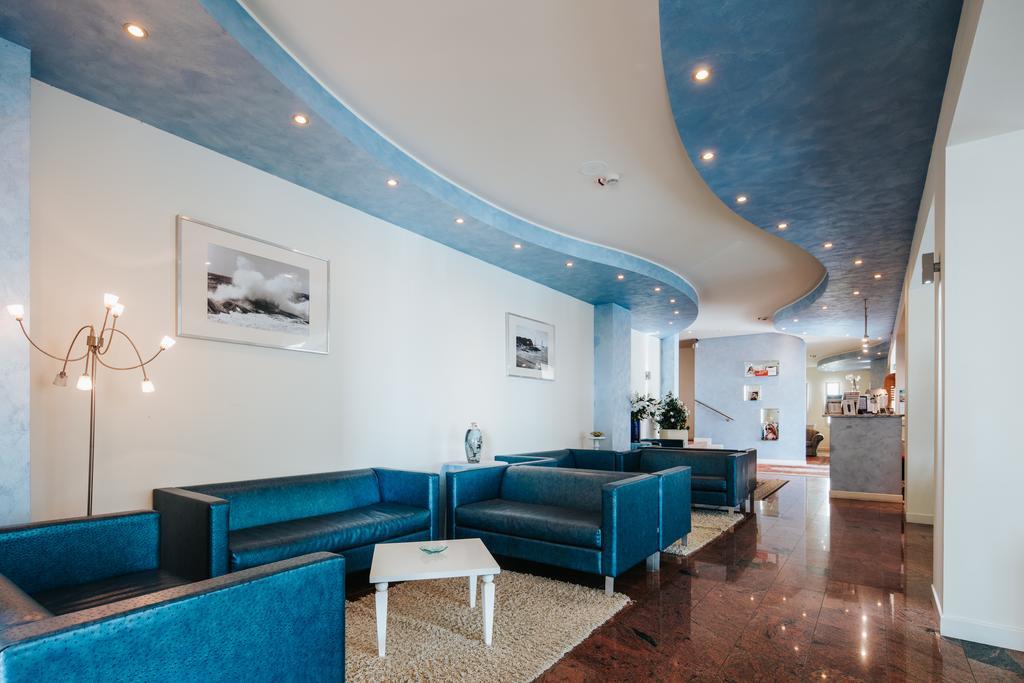 Hotel La Bussola Τζεσόλο Λίντο Εξωτερικό φωτογραφία